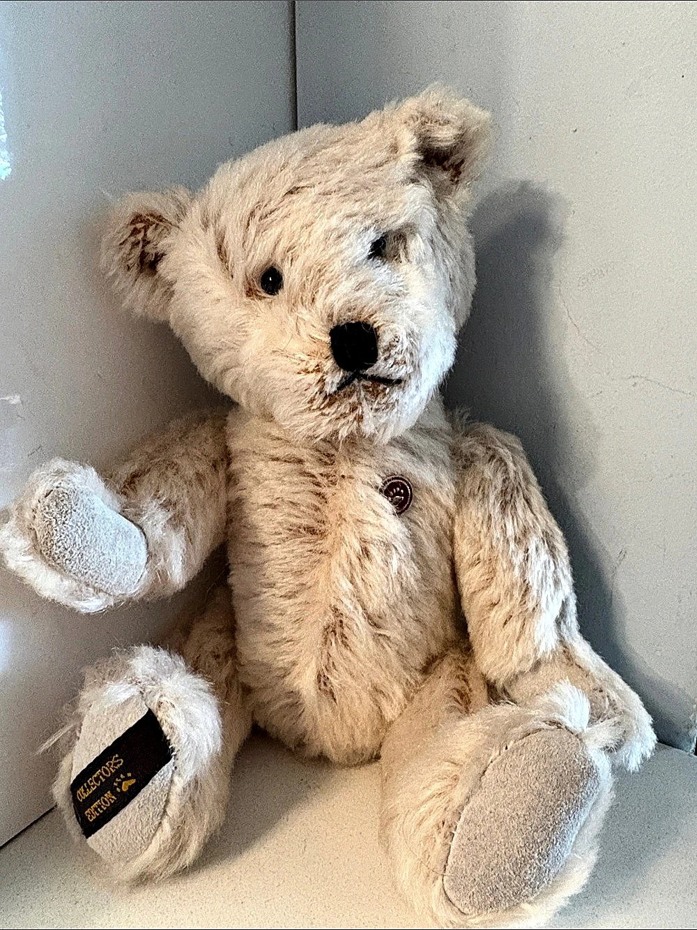 Vintage Boyd’s Collector’s Edition 8” Mohair Teddy Bear